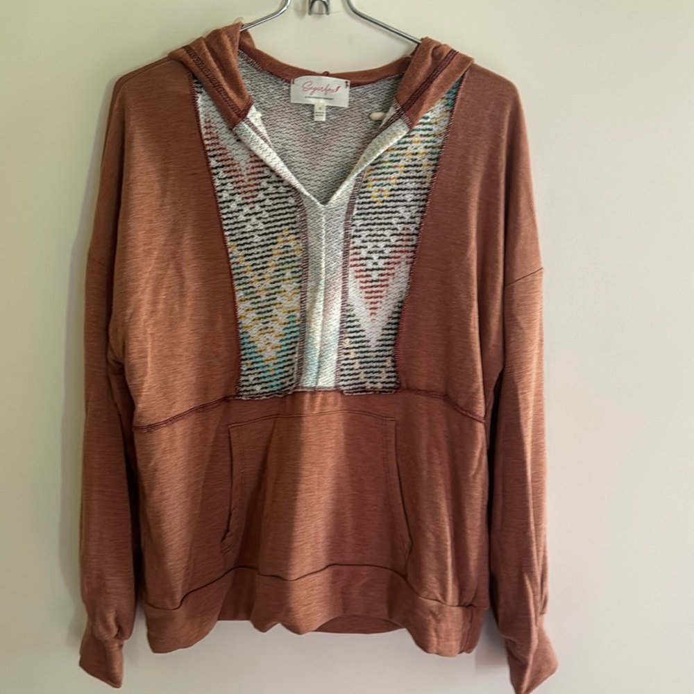 NWOT!!! Sugar fox size small amazing hoodie.
